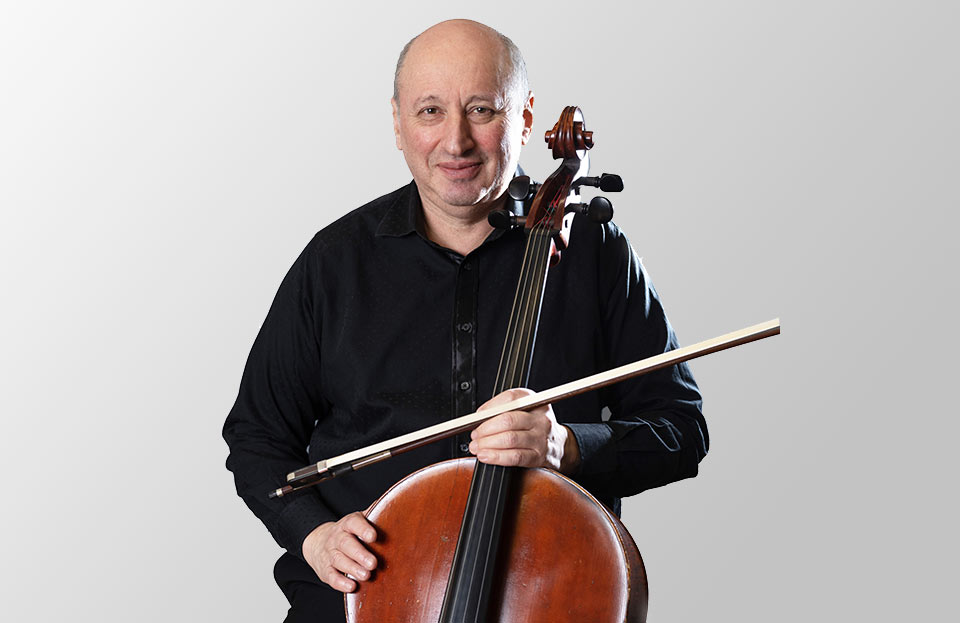 Misha Quint Cellist