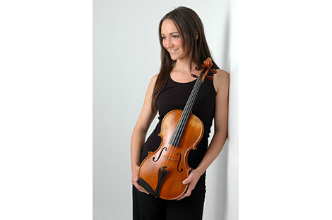 Amy Greenhalgh, violin